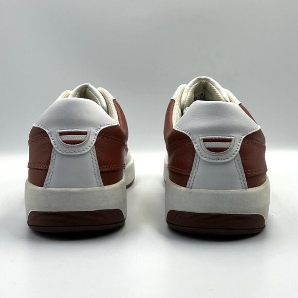 GBX Flow Dress Sneaker - Picture 5 of 9